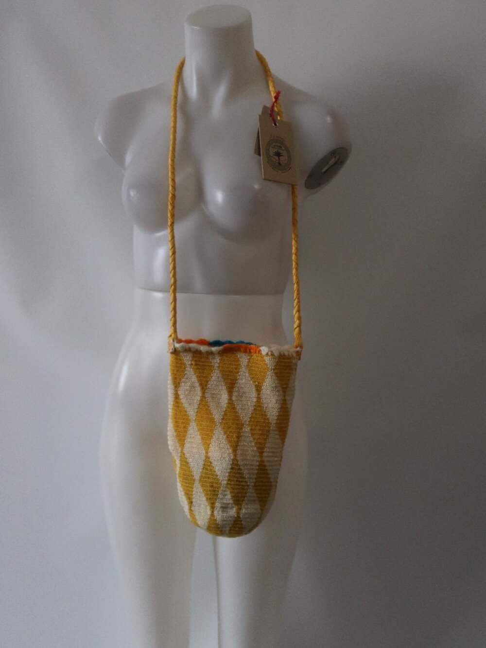 NWT Womens En Shalla ENS Taggia Yellow, Beige Woven Knit Bag